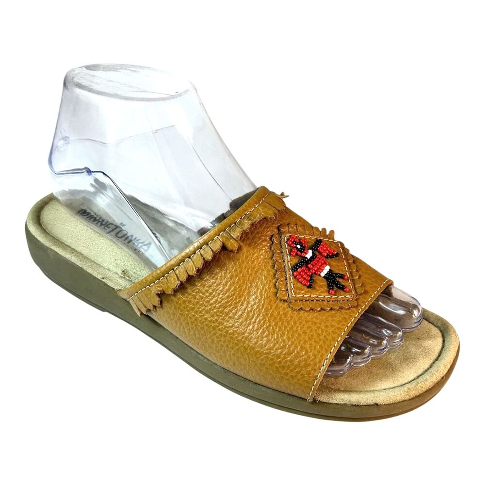 Minnetonka Women's Tan Leather Beaded Fringe Detail Slip-On Sandals Size 7